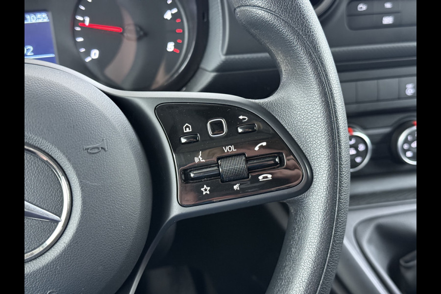 Mercedes-Benz Citan 108 CDI L1 Pro Airco Cruise Control Camera Apps Bluetooth DAB Euro 6 Schuifdeur Rubberenvloer Wandbetimmering Licht-/regensensor Dealeronderhouden 1e Eigenaar Origineel Nederlandse Auto