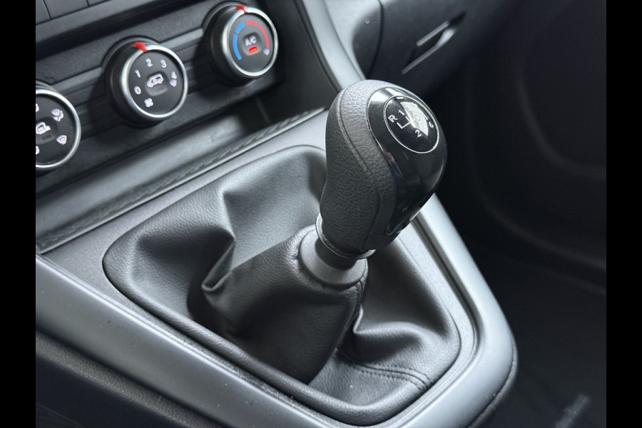 Mercedes-Benz Citan 108 CDI L1 Pro Airco Cruise Control Camera Apps Bluetooth DAB Euro 6 Schuifdeur Rubberenvloer Wandbetimmering Licht-/regensensor Dealeronderhouden 1e Eigenaar Origineel Nederlandse Auto