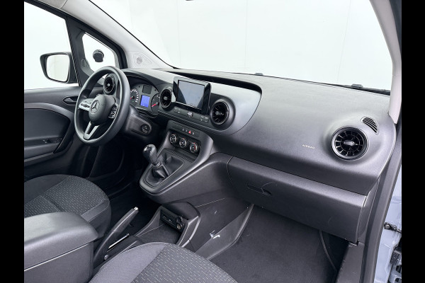 Mercedes-Benz Citan 108 CDI L1 Pro Airco Cruise Control Camera Apps Bluetooth DAB Euro 6 Schuifdeur Rubberenvloer Wandbetimmering Licht-/regensensor Dealeronderhouden 1e Eigenaar Origineel Nederlandse Auto