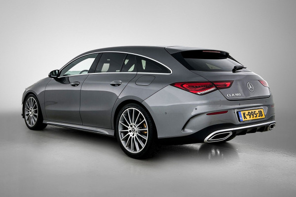 Mercedes-Benz CLA-Klasse Shooting Brake 180 Business Solution AMG(Goed ondH, SfeerVerlichting, Navi Groot, StoelV, Carplay, Etc)