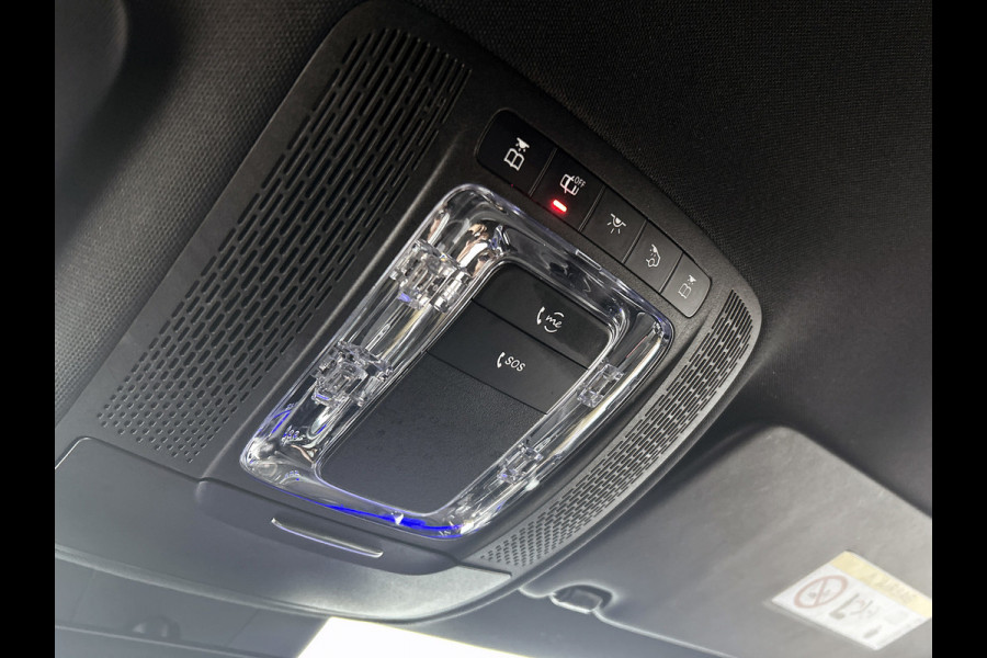 Mercedes-Benz CLA-Klasse Shooting Brake 180 Business Solution AMG(Goed ondH, SfeerVerlichting, Navi Groot, StoelV, Carplay, Etc)