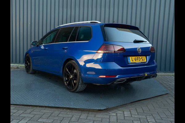 Volkswagen Golf 1.5 TSI Highline Business R | Panodak | Groot Navi | Trekhaak afnb. | Keyless | Prijs Rijklaar!!