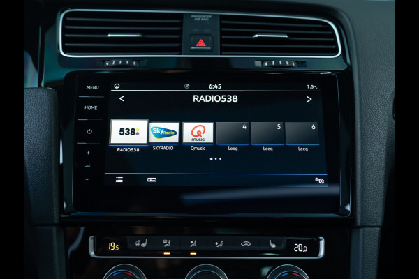 Volkswagen Golf 1.5 TSI Highline Business R | Panodak | Groot Navi | Trekhaak afnb. | Keyless | Prijs Rijklaar!!