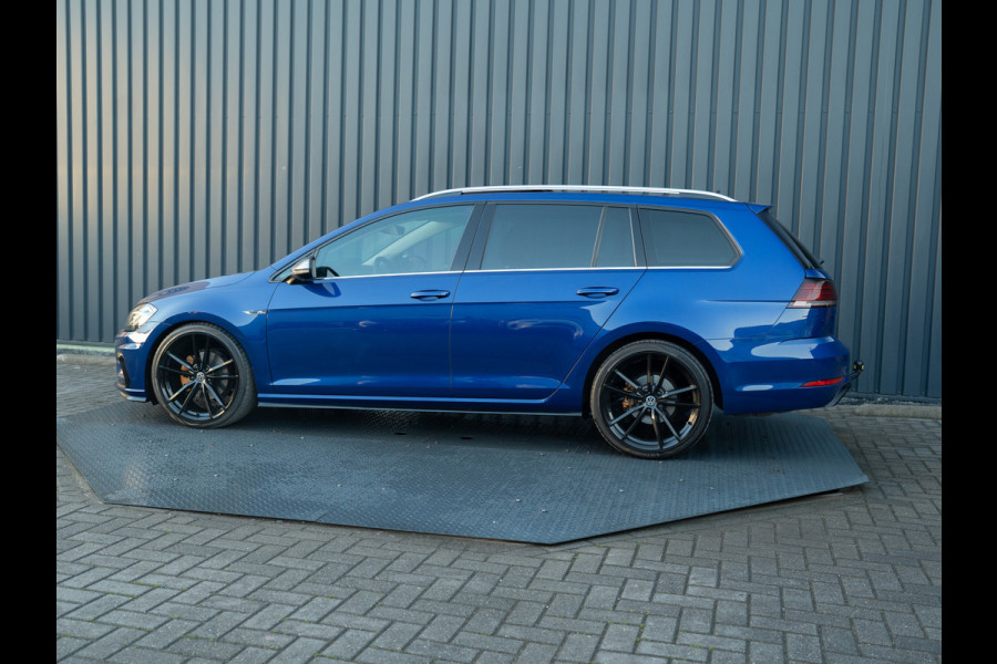 Volkswagen Golf 1.5 TSI Highline Business R | Panodak | Groot Navi | Trekhaak afnb. | Keyless | Prijs Rijklaar!!