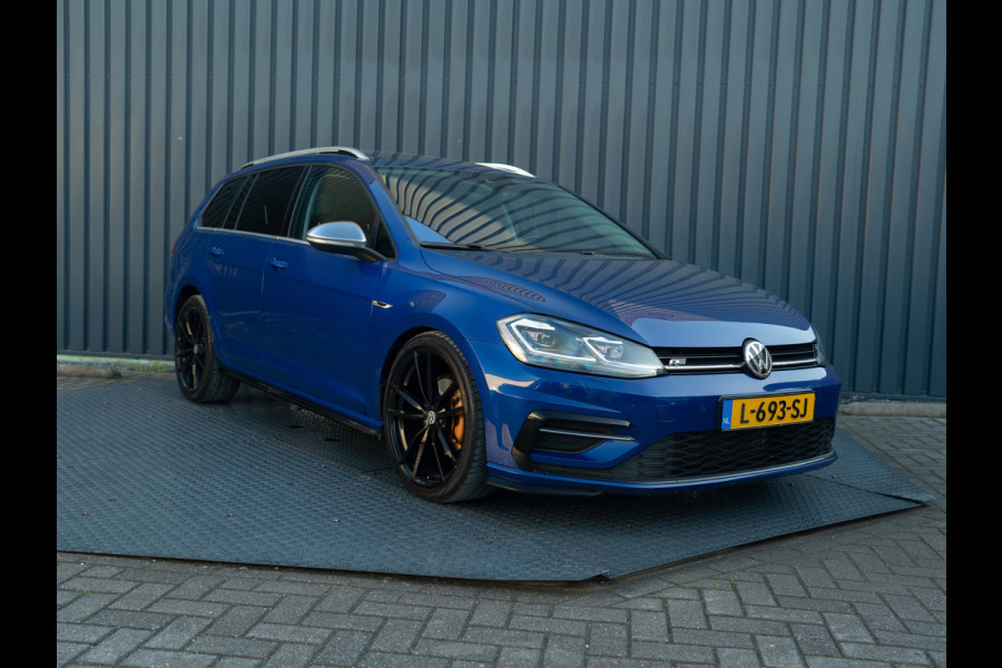 Volkswagen Golf 1.5 TSI Highline Business R | Panodak | Groot Navi | Trekhaak afnb. | Keyless | Prijs Rijklaar!!