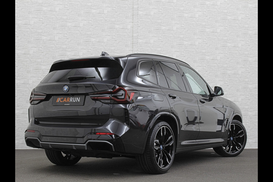 BMW iX3 M-Sport 80 kWh | 99% SOH | Panorama | ACC | 360 Camera | Harman-Kardon | Leder | Memory | Sfeerverlichting | Keyless-Entry | Head-Up | 3-Zone Clima | Stuurverwarming | Carplay | LED | Rijklaar incl. Bovag garantie