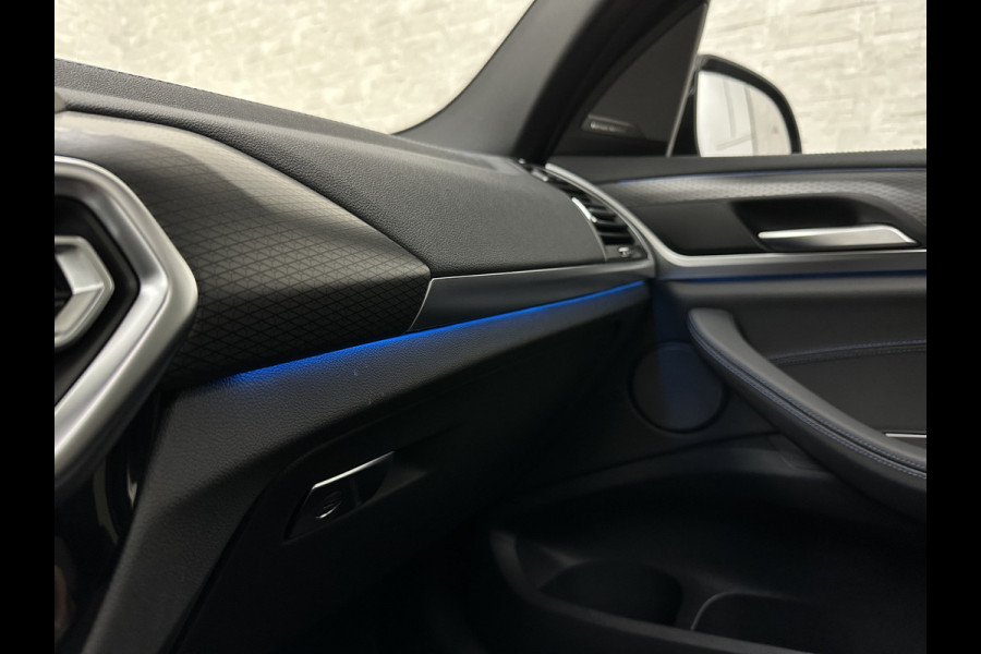 BMW iX3 M-Sport 80 kWh | 99% SOH | Panorama | ACC | 360 Camera | Harman-Kardon | Leder | Memory | Sfeerverlichting | Keyless-Entry | Head-Up | 3-Zone Clima | Stuurverwarming | Carplay | LED | Rijklaar incl. Bovag garantie