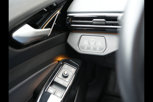 Volkswagen ID.4 Pro 77 kWh Camera | 96% SOH | Matrix led | Apple/Android Auto | luxe interieur