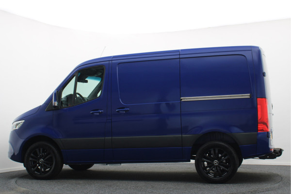Mercedes-Benz Sprinter 317 L1H1 RWD Automaat 2x schuifdeur, 3-zits, Leer, Trekhaak, Apple Carplay, LED