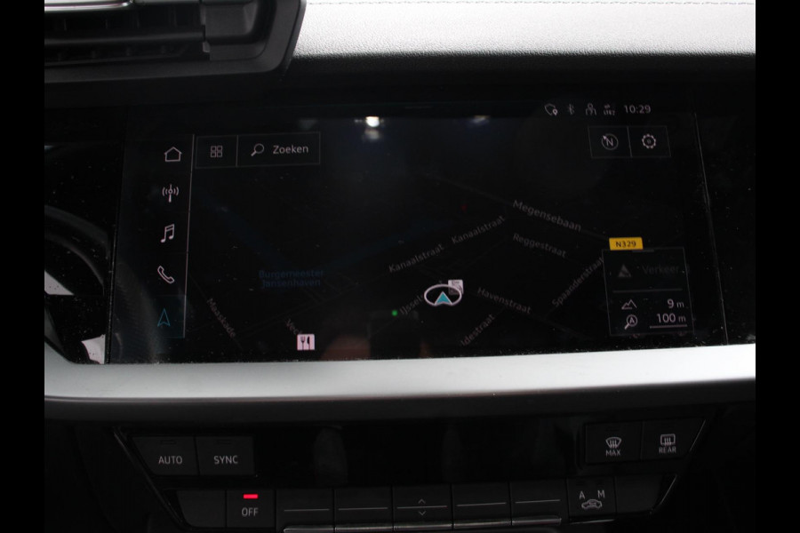 Audi A3 Sportback 30 TFSI S edition S-tronic Navigatie Apple Carplay/Android Auto Parkeersensoren Adaptive Cruise Control Full Led Climate Control Virtual Cockpit Lichtmetalen velgen