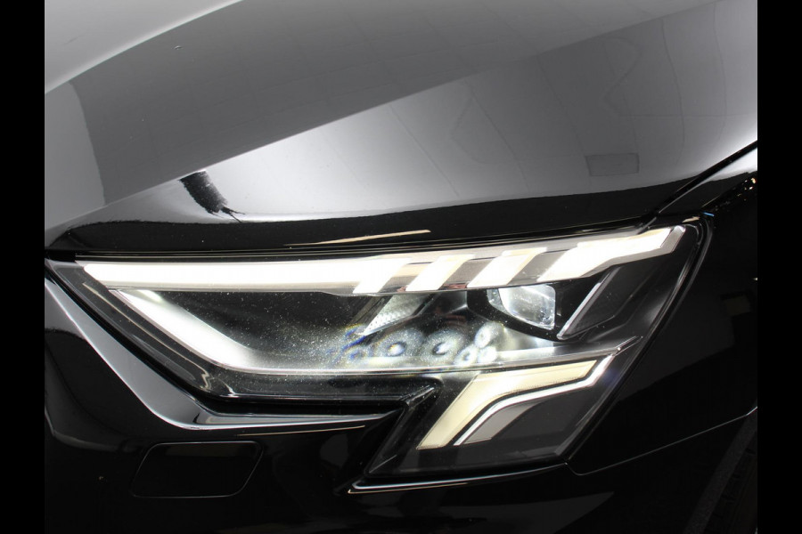 Audi A3 Sportback 30 TFSI S edition S-tronic Navigatie Apple Carplay/Android Auto Parkeersensoren Adaptive Cruise Control Full Led Climate Control Virtual Cockpit Lichtmetalen velgen
