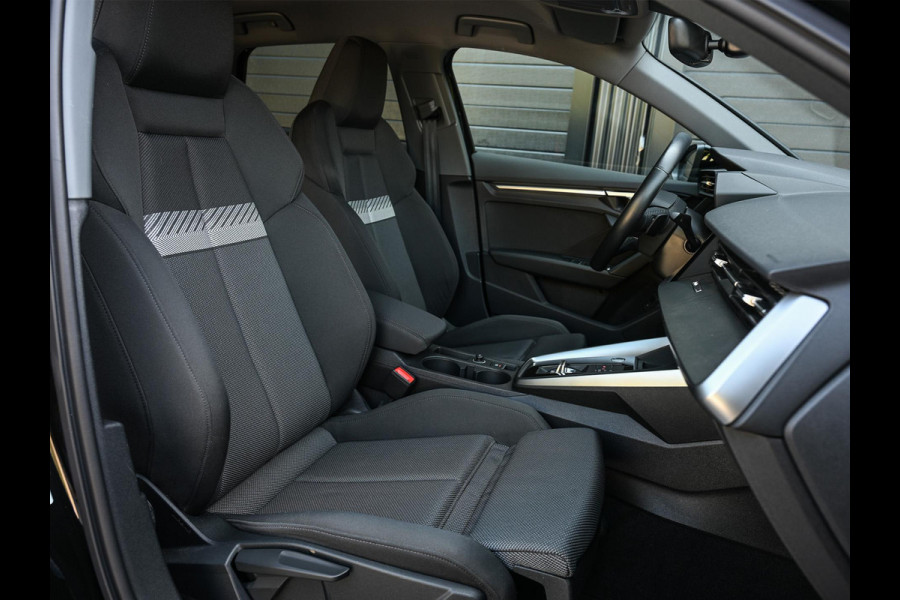 Audi A3 Sportback 40 TFSI e S-Line | Soh% 92,5 | Sportstoel | Adaptive cruise control | Led | Stoelverwarming