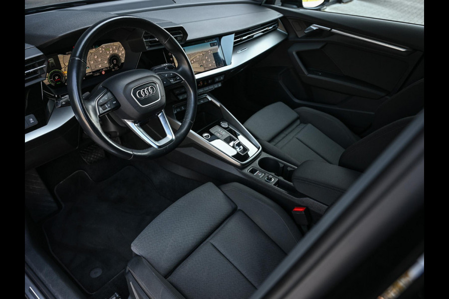 Audi A3 Sportback 40 TFSI e S-Line | Soh% 92,5 | Sportstoel | Adaptive cruise control | Led | Stoelverwarming