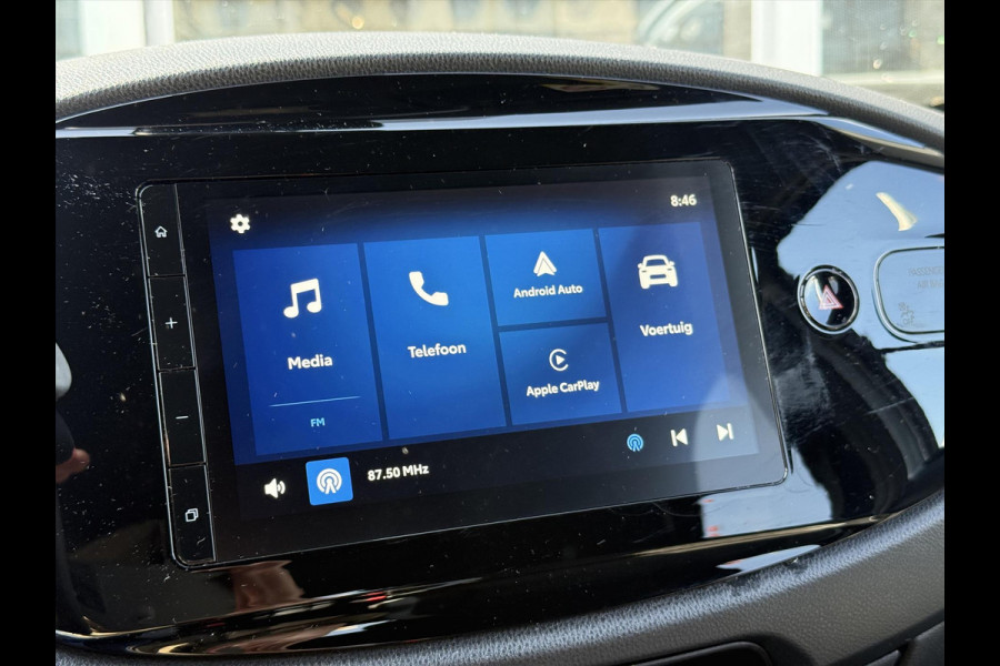 Toyota Aygo X 1.0 VVT-i S-CVT Automaat Pulse Bi-Tone | Stoelverwarming, Airconditioning, 17 inch, CarPlay, Adaptive cruise control