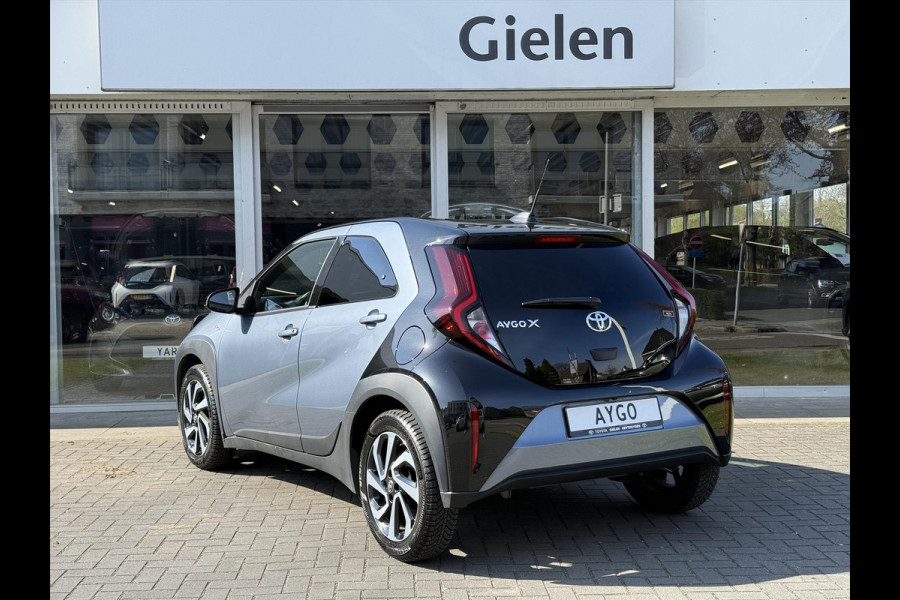 Toyota Aygo X 1.0 VVT-i S-CVT Automaat Pulse Bi-Tone | Stoelverwarming, Airconditioning, 17 inch, CarPlay, Adaptive cruise control
