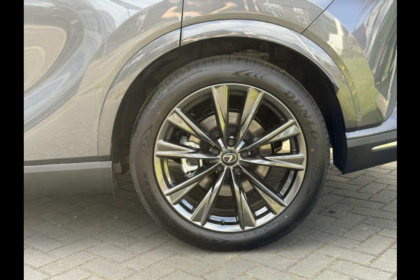 Lexus RX 450h+ Plug-in AWD F Sport Design | Panoramadak, Leer, Geheugenfunctie, Head up display, 360 Camera, 21 inch, Stoelventilatie