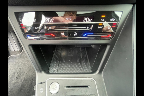 Volkswagen Polo 1.0 TSI R-line 2X | Org. NL-auto | panoramadak | digitaal cockpit | LED pakket