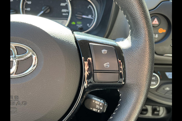 Toyota Yaris 1.5 Hybrid Active | Parkeercamera, bluetooth, Cruise control, Climate control, Toyota safety sense