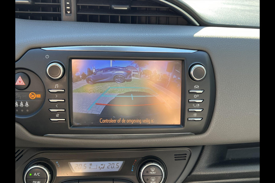 Toyota Yaris 1.5 Hybrid Active | Parkeercamera, bluetooth, Cruise control, Climate control, Toyota safety sense