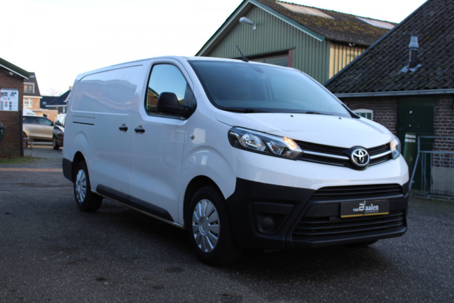Toyota ProAce 1.5 D-4D 102Pk **VERKOCHT!!**