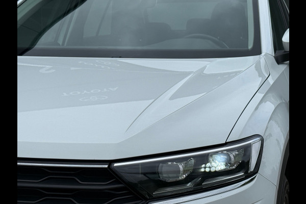 Volkswagen T-Roc 1.5 TSI Sport Navi|Camera|Stoelver|Stuurverwarming