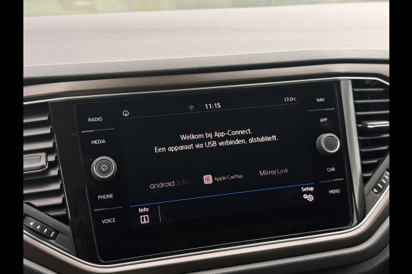 Volkswagen T-Roc 1.5 TSI Sport Navi|Camera|Stoelver|Stuurverwarming