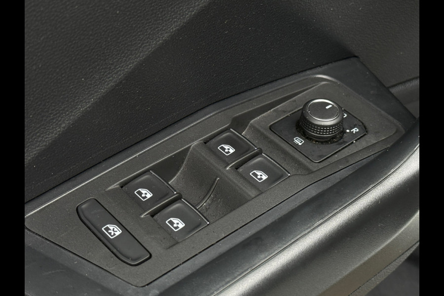 Volkswagen T-Roc 1.5 TSI Sport Navi|Camera|Stoelver|Stuurverwarming
