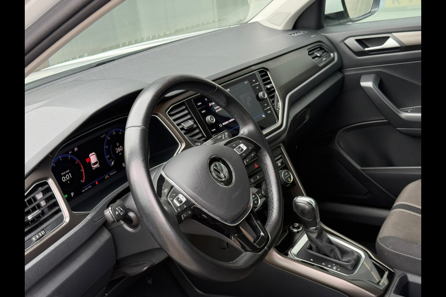 Volkswagen T-Roc 1.5 TSI Sport Navi|Camera|Stoelver|Stuurverwarming