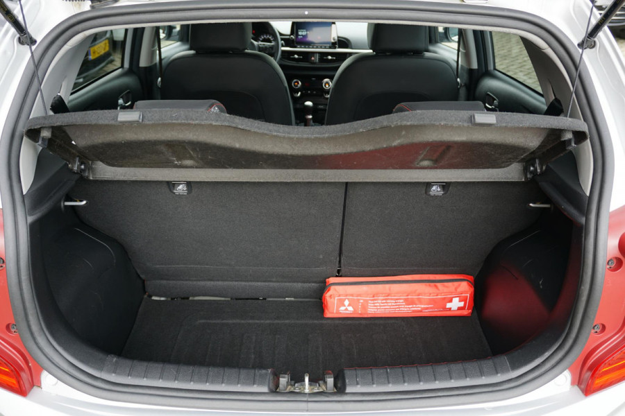 Kia Picanto 1.0 DPi GT-Line *dealer onderhouden* + CAMERA / LEDER / KEYLESS