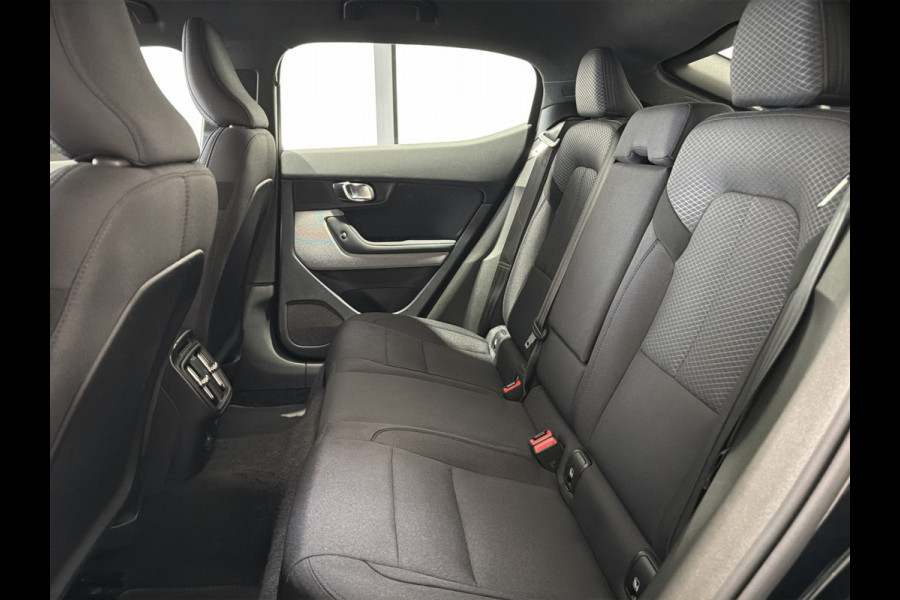 Polestar 2 Long Range Single Motor 78 kWh | Keyless | 360° cam | Carplay | Soh (batterijcheck) Waarde 94,5 %
