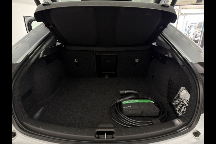 Polestar 2 Long Range Single Motor 78 kWh | Keyless | 360° cam | Carplay | Soh (batterijcheck) Waarde 94,1 %