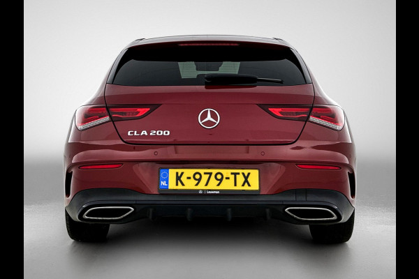 Mercedes-Benz CLA-Klasse Shooting Brake 200 Business Solution AMG AMG line | Night Pakket | Ledkoplampen | Sfeerverlichting | Stoelverwarming. Inclusief 24 maanden Mercedes-Benz Certified garantie voor Europa.