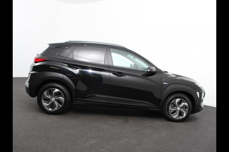Hyundai Kona 1.6 GDI HEV Comfort Smart Automaat Climate control Cruise control Stoelverwarming Stuurverwarming Camera Parkeersensoren Lichtmetalen velgen Apple Carplay/ Android Auto