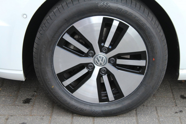 Volkswagen e-Golf E-DITION SoH 90% NL-Auto NAP
