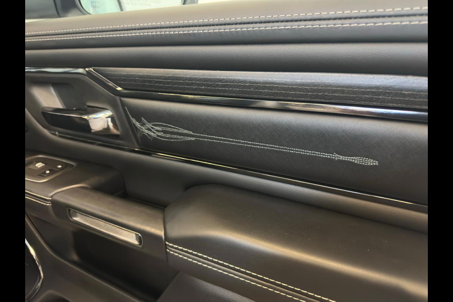 Dodge Ram 1500 5.7 V8 4x4 Crew Cab Limited|1e EIGENAAR|PANO|VOL OPTIES!