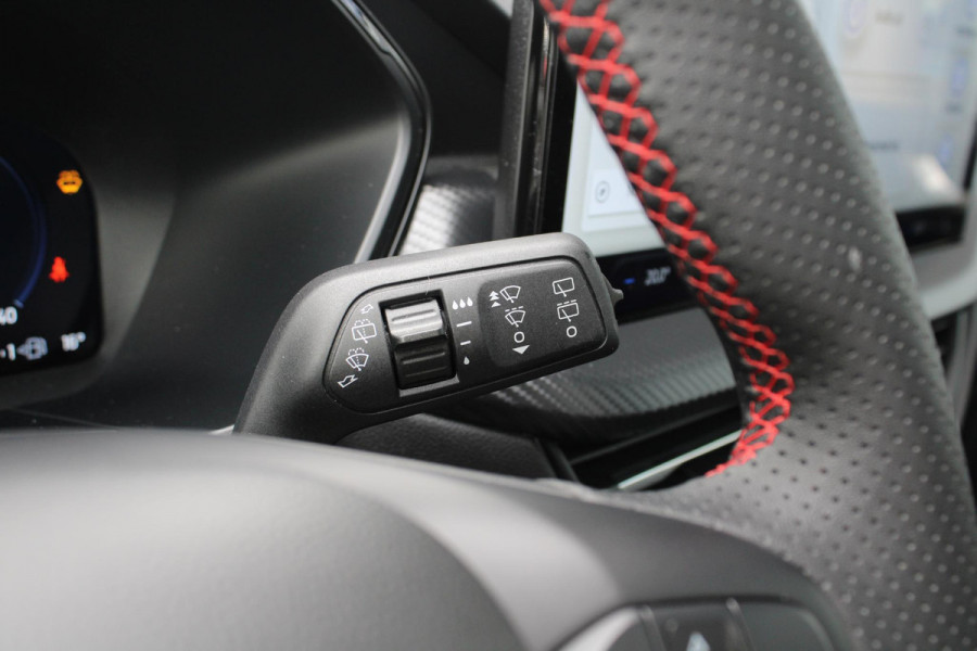 Ford Kuga 2.5 PHEV ST-Line X | Adaptive Cruise Control | AGR Stoelen | Stoel + Stuurverwarming | Panorama Dak | Camera | Navigatie |