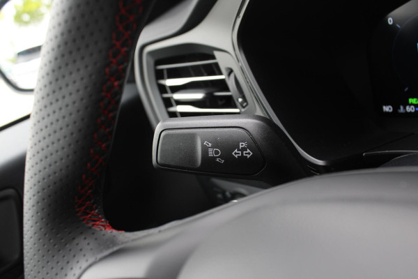 Ford Kuga 2.5 PHEV ST-Line X | Adaptive Cruise Control | AGR Stoelen | Stoel + Stuurverwarming | Panorama Dak | Camera | Navigatie |