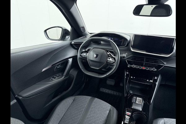 Peugeot 2008 1.2 Hybrid 136 Allure VAN: 26.900,- VOOR: 24.440,- UW WKVOORDEEL: 2.460,- | ADAPTIVE CRUISE CONTROL| ACHTERUITRIJCAMERA| APPLE CARPLAY/ ANDROID AUTO| DODE HOEK SENSOR | FABRIEKSGARANTIE TOT 2027 | RIJKLAAR PRIJS |