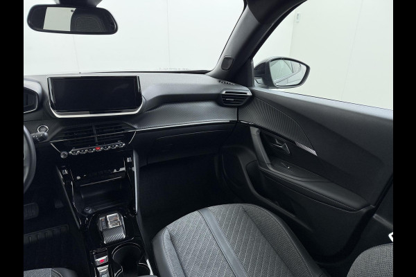 Peugeot 2008 1.2 Hybrid 136 Allure VAN: 26.900,- VOOR: 24.440,- UW WKVOORDEEL: 2.460,- | ADAPTIVE CRUISE CONTROL| ACHTERUITRIJCAMERA| APPLE CARPLAY/ ANDROID AUTO| DODE HOEK SENSOR | FABRIEKSGARANTIE TOT 2027 | RIJKLAAR PRIJS |