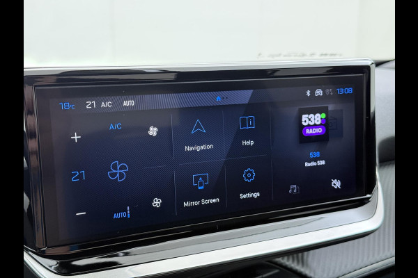 Peugeot 2008 1.2 Hybrid 136 Allure VAN: 26.900,- VOOR: 24.440,- UW WKVOORDEEL: 2.460,- | ADAPTIVE CRUISE CONTROL| ACHTERUITRIJCAMERA| APPLE CARPLAY/ ANDROID AUTO| DODE HOEK SENSOR | FABRIEKSGARANTIE TOT 2027 | RIJKLAAR PRIJS |