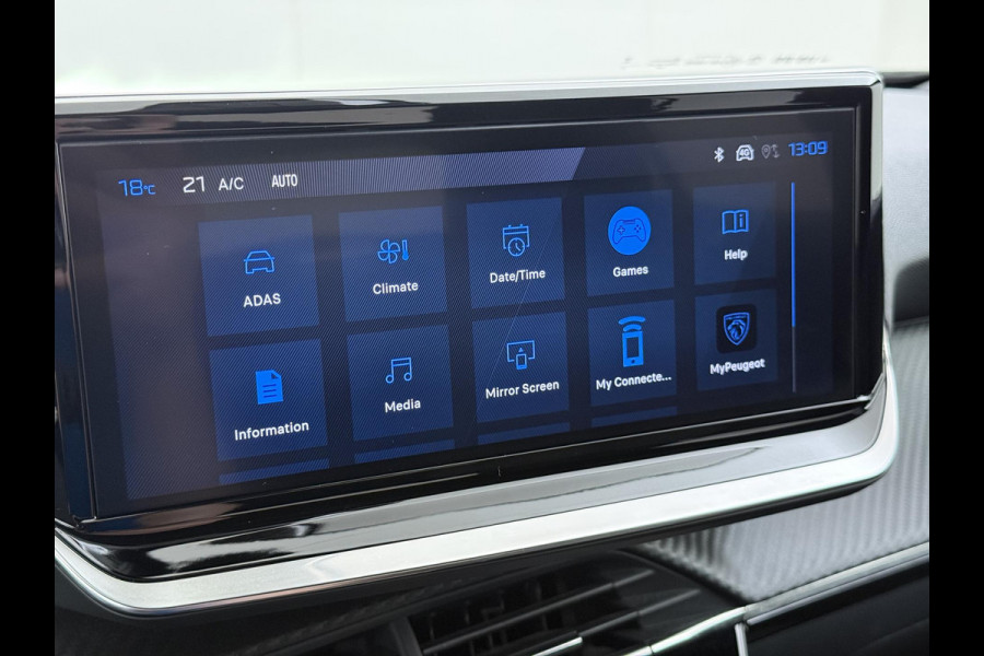Peugeot 2008 1.2 Hybrid 136 Allure VAN: 26.900,- VOOR: 24.440,- UW WKVOORDEEL: 2.460,- | ADAPTIVE CRUISE CONTROL| ACHTERUITRIJCAMERA| APPLE CARPLAY/ ANDROID AUTO| DODE HOEK SENSOR | FABRIEKSGARANTIE TOT 2027 | RIJKLAAR PRIJS |
