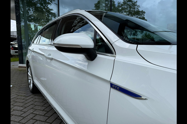 Volkswagen Passat Variant 1.4 TSI PHEV GTE Business - Automaat - Navi - Winterpakket - Trekhaak elektrisch