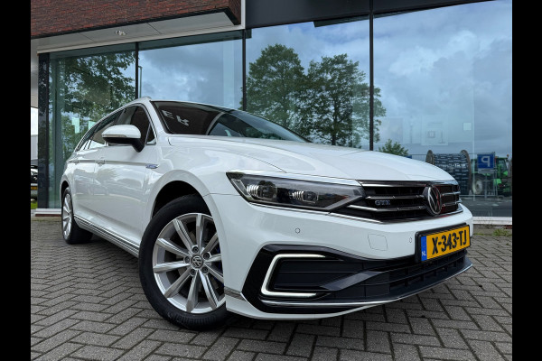 Volkswagen Passat Variant 1.4 TSI PHEV GTE Business - Automaat - Navi - Winterpakket - Trekhaak elektrisch
