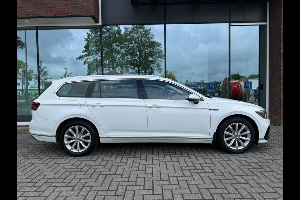 Volkswagen Passat Variant 1.4 TSI PHEV GTE Business - Automaat - Navi - Winterpakket - Trekhaak elektrisch
