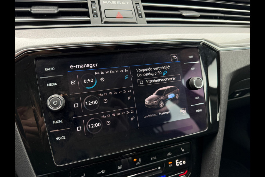 Volkswagen Passat Variant 1.4 TSI PHEV GTE Business - Automaat - Navi - Winterpakket - Trekhaak elektrisch