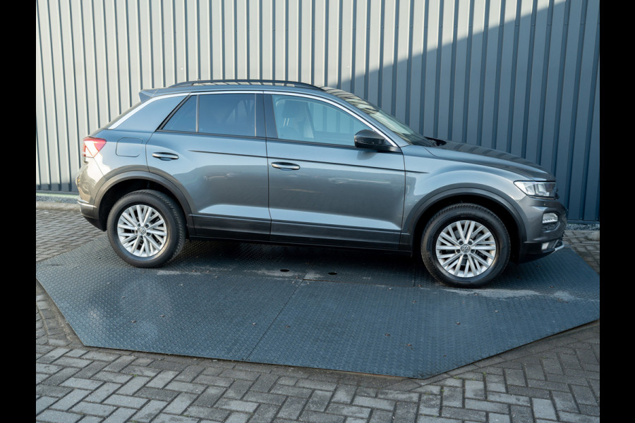 Volkswagen T-Roc 1.5 TSI 150Pk Style | Trekhaak afnb. | Camera | Adapt. Cr. | PDC V&A | Prijs Rijklaar!!