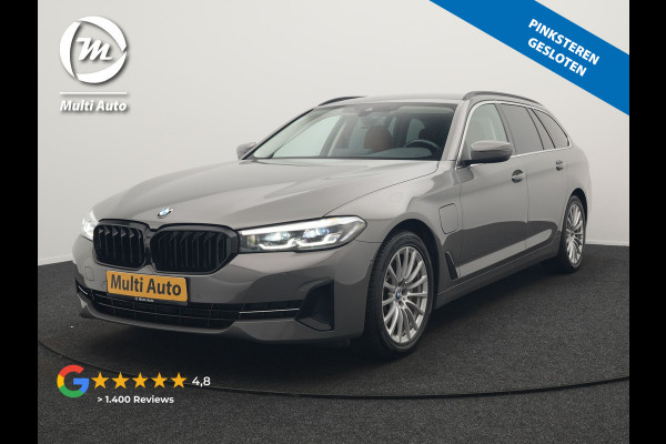 BMW 5 Serie Touring 530e Sportline PHEV 293pk Dealer O.H Bernina Grau Metallic | Trekhaak Afn. | M Sportstuur | Camera | Lederen Sportstoelen Verwarmd | Cruise Control | BMW LED | Hifi Sound | Apple Carplay | Navigatie | Virtual | DAB |  Plug In Hybrid