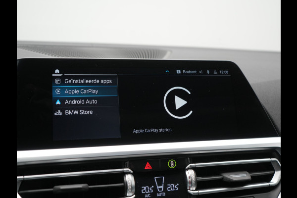 BMW 3 Serie Touring 330e M Sport PHEV 293pk Dealer O.H. Dravitgrau | Head Up | Camera | Laser LED | Sfeerverlichting | Lederen Sportstoelen & Stuur Verwarmd | Apple Carplay | Keyless | Blis | 19"L.M | Virtual | Navigatie | DAB | Plug In Hybrid |