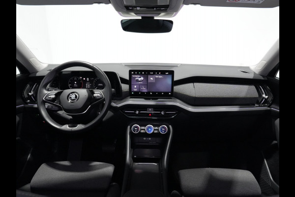 Škoda Kodiaq 1.5 TSI 150pk DSG MHEV First Ed. 7p. | Trekhaak | Navigatie | Camera | Stoelverw. 243