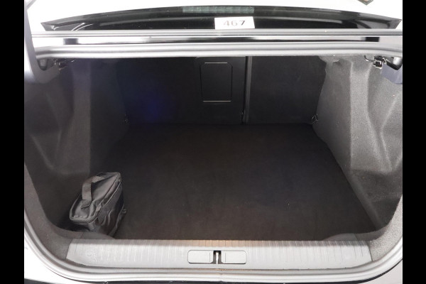 Citroën Ë-C4 Max 54 kWh X LONG RANGE | 97% SOH | Schuif-/Kanteldak | Navigatie | Leder | Camera |
